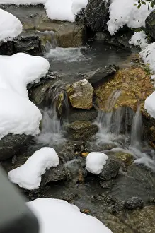 Snowy Landscape Photography Drucke: Mountain stream in winter, mountain stream