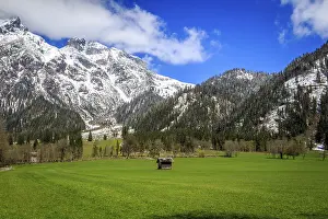 Austria Travel Photography Drucke: Mountain valley