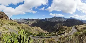 Deserted European Streets Drucke: Mountains of Caldera de Tejeda
