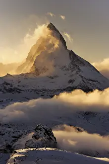Zermatt Switzerland Landscape Drucke: Mt Matterhorn in the light of the setting sun