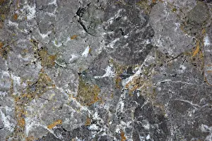 Granite Cliff Scenery Drucke: Multi-coloured granite with grey