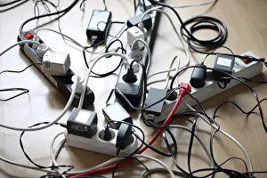 Multiple Power Strips Drucke: Multiple power strips for connection of multiple electrical devices