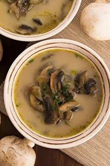 Vegetarian Meal Drucke: Mushroom soup on a table