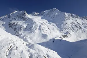Mountain Range Drucke: Mutmal mountain ridge and Mt Mutmalspitze