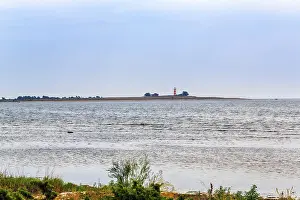 European Peninsula Landscape Photo Drucke: Nar lighthouse on the horizon