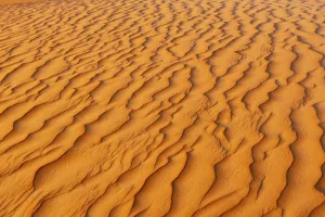 Arabian Peninsula Landscapes Drucke: Natural patterns and ripples in the sand