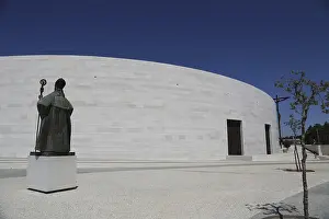 Historic City Center Photography Drucke: The new cathedral of the religious complex in Fatima