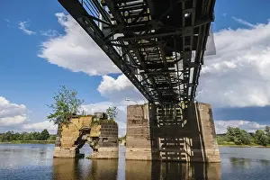 Central Europe Travel Destination Drucke: New and old bridge across the river Oder