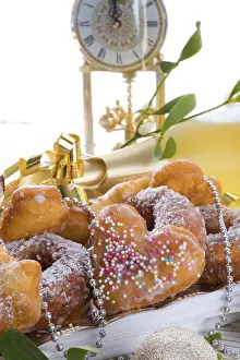 No People Eating Drucke: New year cake