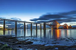 NACHT über die Forth Bridge, Queensferry Crossing
