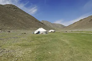 Mongolian Yurts Drucke: Nomadic yurts, Aimak Bayan Ulgi