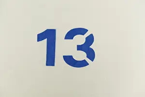 Uninhabited Place Drucke: Number Thirteen