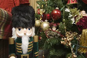 Festive Season Decoration Ideas Drucke: Nutcracker and christmas decorations around the tree