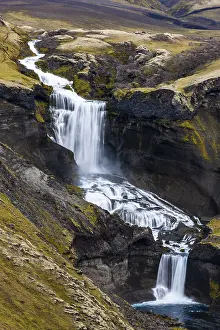 Scandinavian Nature Reserves Drucke: Ofaerufoss Waterfall in the Eldgja Gorge