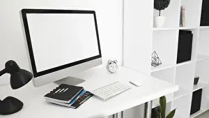 Office Desk Drucke: Office desk with computer screen