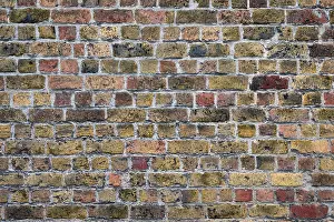 Abandoned Building Architecture Drucke: Old brick wall texture background