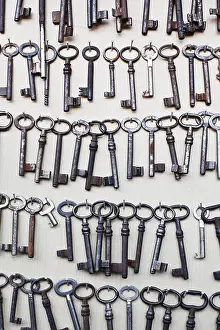 Studio Shot Of Keys Drucke: Old keys