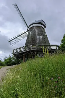 Waterfront Landscape Photography Drucke: Old mill in Robel, Muritz
