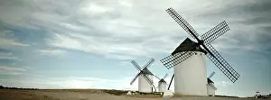 Abandoned Windmills In Spain Drucke: Old Spanish windmills, Campo de Criptana