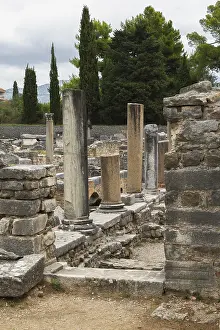 Croatian Historical Landmarks Drucke: Old stone wall structure with door step
