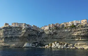 Chalk Cliffs Corsica Drucke: Old town on chalk cliffs, Bonifacio