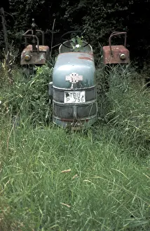 Vintage Construction Equipment Drucke: Old tractor