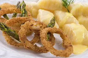 Lithuanian Cuisine Drucke: Onion ring white potato dumpling