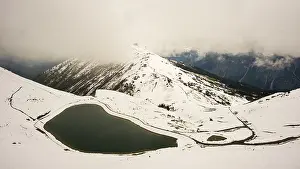 European Winter Vacation Spot Drucke: Another onset of winter in May