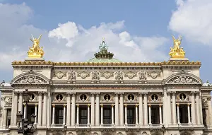 Seine River Waterfront Scene Drucke: The Opera Garnier in Paris