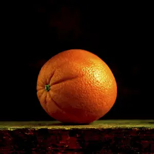 Nature Botany Photos Drucke: Orange on a black background