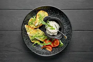 Bread Photography Drucke: Overhead view of toasted garlic bread