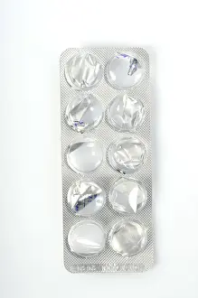 Health Remedy Packaging Drucke: Empty pack of tablets, pill packaging