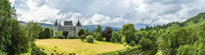 Deserted Castle Fortification Architecture Drucke: Panorama of Inveraray Castle, Clan Campbell