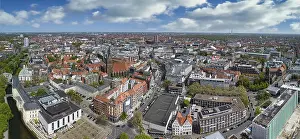 Drucke von Panoramablick auf Hannover, Deutschland. Ein Vogelperspektive der Stadt Hannover Drucke: Panoramablick auf Hannover, Deutschland