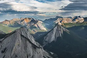 Jasper National Park Landscape Drucke: Panoramic view of mountain landscape
