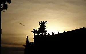 East German Landmark Drucke: Panther quadriga at the Semperoper Dresden