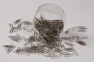 Office Stationery Supplies Drucke: Paper clips