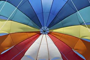Deserted Sky Drucke: Parachute