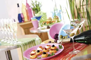 Colorful Food Still Life Drucke: Party buffet