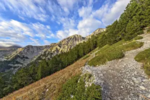 Southeast Europe Travel Photography Drucke: Path to the top of Olympus mountain in Greece