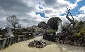Geothermal Energy Source NZ Drucke: Path in thermal area, hot spring