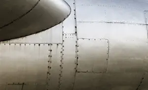 Metallic Structure Design Drucke: Pattern background part of the aircraft body detail old close up