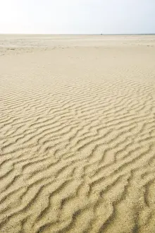 Beach Landscape Photography Drucke: Pattern in the sand at the beach