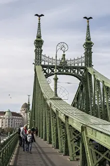 Drucke von Friedensbrücke, Budapest, Ungarn Budapest, Einschließlich Der Donauufer, Des Budaer Burgviertels Und Der Andrßssy-Allee Drucke: Friedensbrücke, Budapest, Ungarn