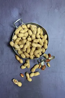 Tableware Photography Drucke: Peanuts in shell, Germany