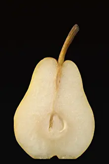 Exposed Food Photography Drucke: Pear half