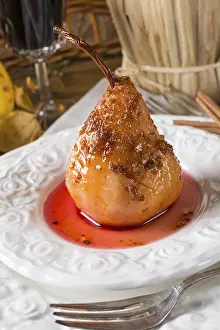 Pear Nutrition Facts Drucke: Pears in red wine
