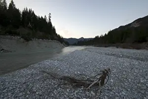 Upper Isar River Germany Drucke: Pebbles in a riverbed, Upper Isar River