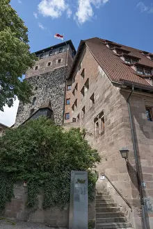 Bavaria Tower Drucke: Pentagonal tower and imperial stables