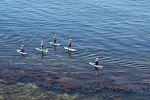 British Coastal Landscape Photography Drucke: People on paddleboards, White Cliffs